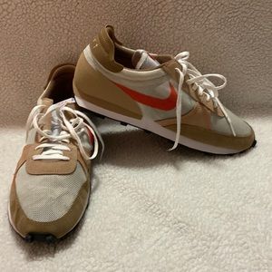 Nike DBreak-Type Men Size 11 Shoe